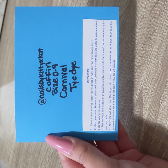 Carnival Tye dye - Picture 3 of 3